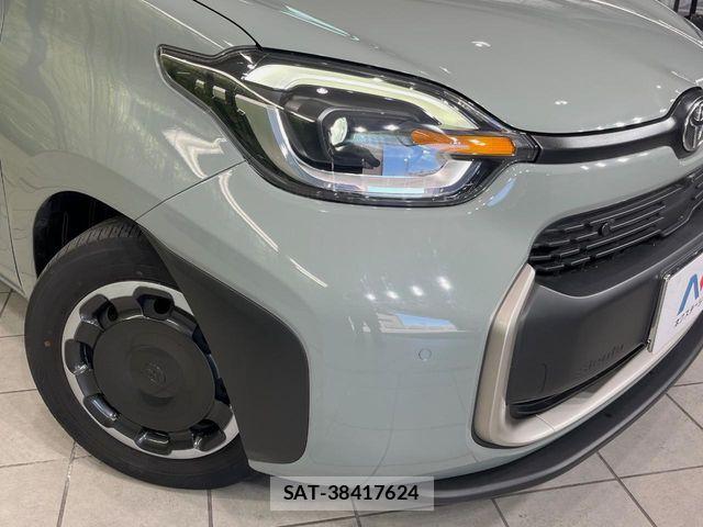 Toyota SIENTA 2023-04 7620051-11