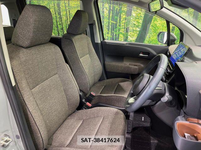 Toyota SIENTA 2023-04 7620051-6