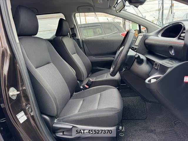 Toyota SIENTA 2019-09 7620082-15