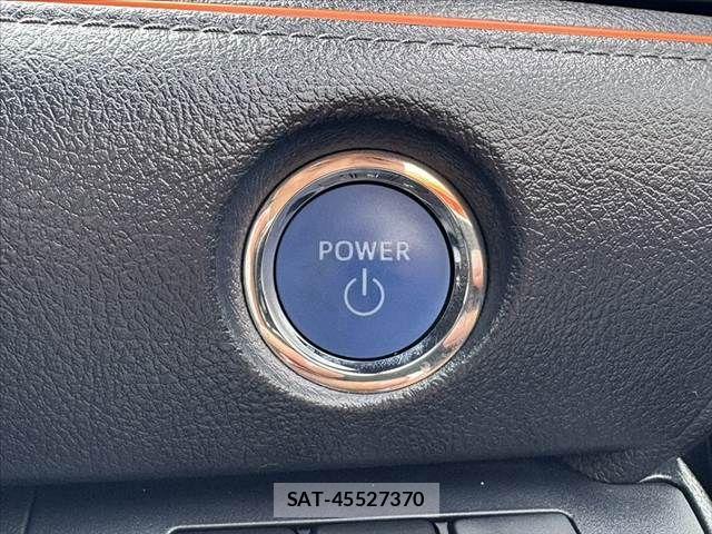 Toyota SIENTA 2019-09 7620082-24