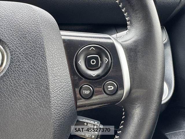 Toyota SIENTA 2019-09 7620082-26