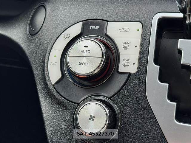 Toyota SIENTA 2019-09 7620082-3