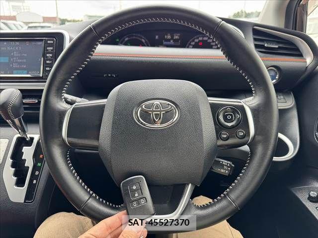 Toyota SIENTA 2019-09 7620082-6
