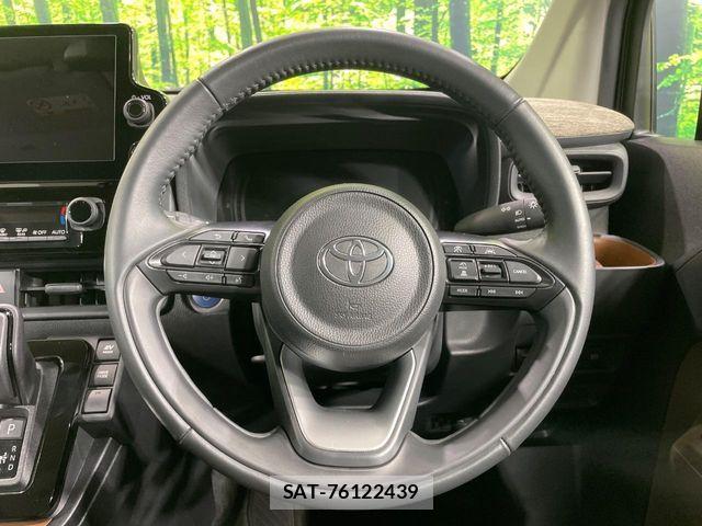 Toyota SIENTA 2023-09 7620047-11