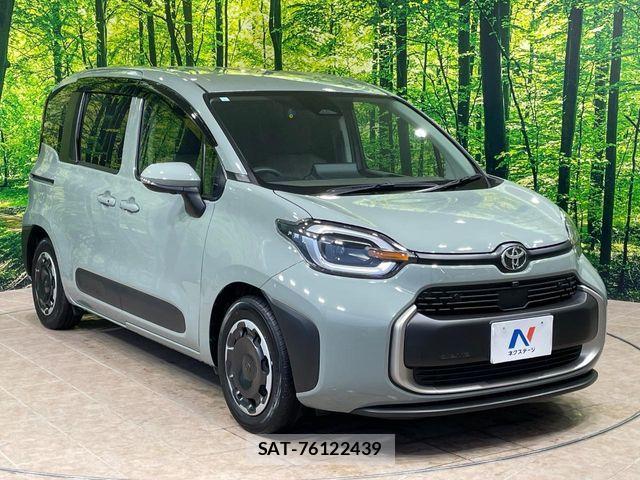 Toyota SIENTA 2023-09 7620047-16