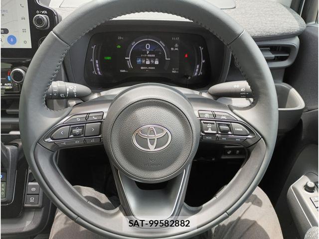 Toyota SIENTA 2025-10 7620063-12