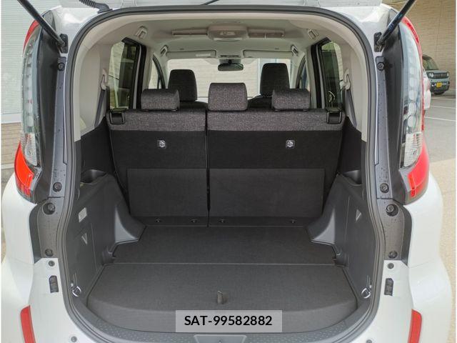 Toyota SIENTA 2025-10 7620063-8