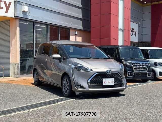 Toyota SIENTA 2022-02 7620075-9