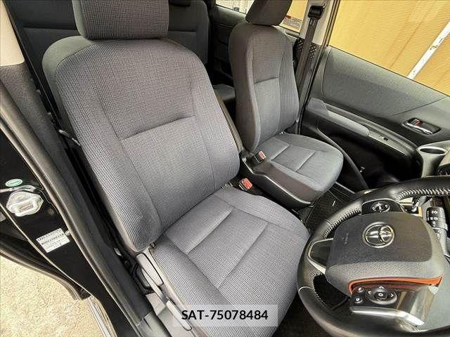 Toyota SIENTA 2017-06 7620090-15