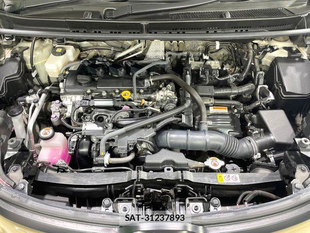 Toyota SIENTA 2023-10 7620045-18