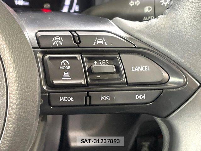 Toyota SIENTA 2023-10 7620045-6