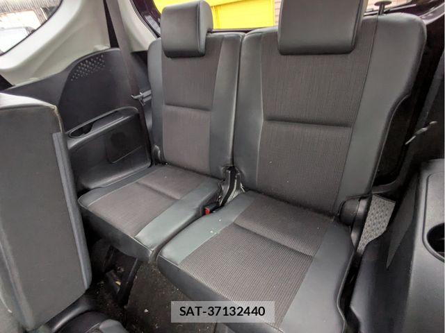 Toyota SIENTA 2017-09 7620102-5