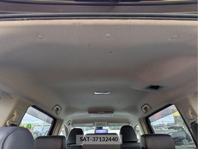Toyota SIENTA 2017-09 7620102-6