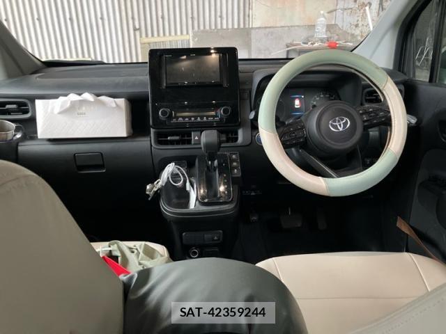 Toyota SIENTA 2022-12 7620069-14