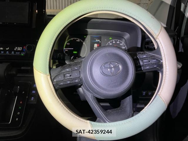 Toyota SIENTA 2022-12 7620069-15