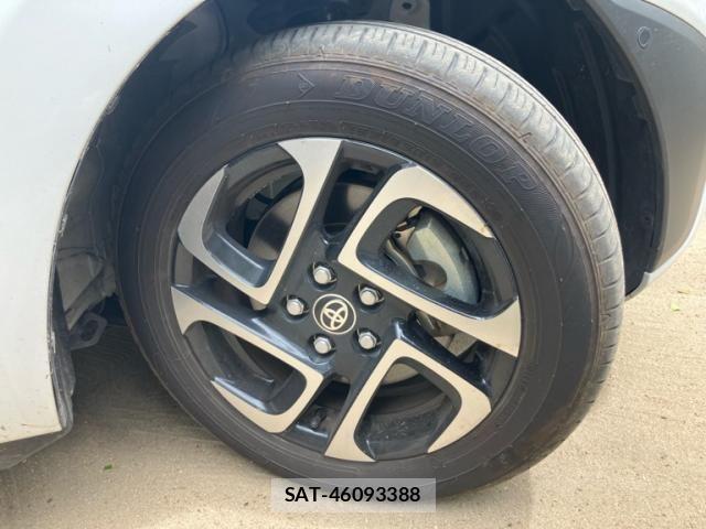Toyota SIENTA 2024-10 7620050-7