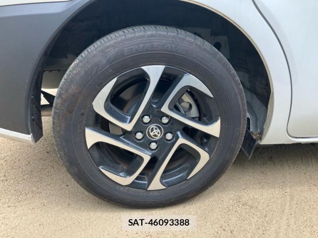 Toyota SIENTA 2024-10 7620050-8