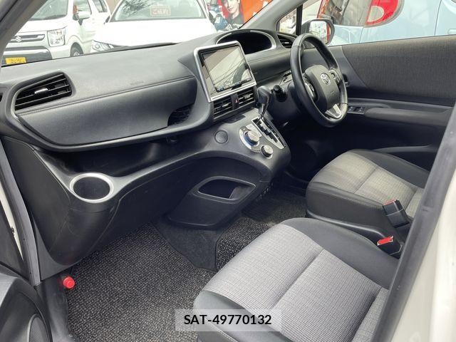 Toyota SIENTA 2020-04 7620087-17