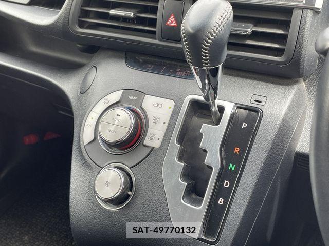 Toyota SIENTA 2020-04 7620087-27