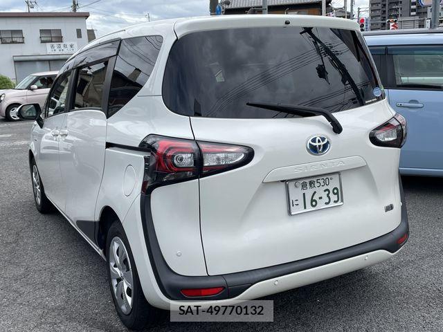 Toyota SIENTA 2020-04 7620087-5