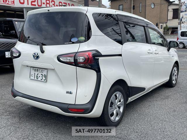 Toyota SIENTA 2020-04 7620087-6