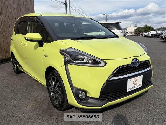 Toyota SIENTA 2015-10 7620109-16