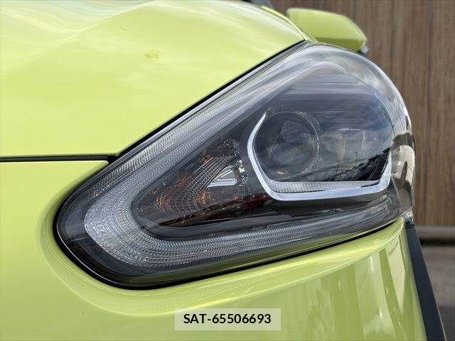Toyota SIENTA 2015-10 7620109-23