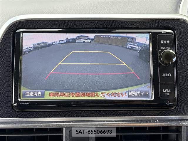 Toyota SIENTA 2015-10 7620109-5