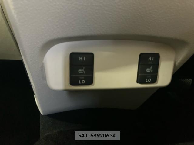 Toyota SIENTA 2016-07 7620107-20