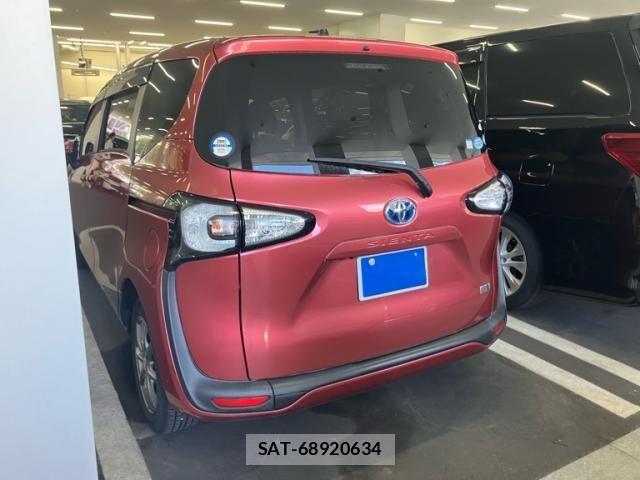 Toyota SIENTA 2016-07 7620107-2