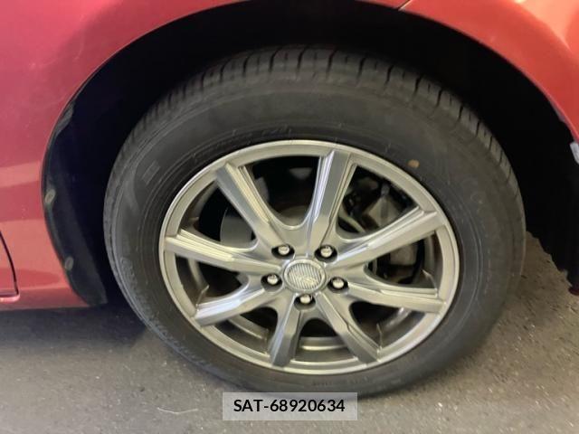 Toyota SIENTA 2016-07 7620107-4