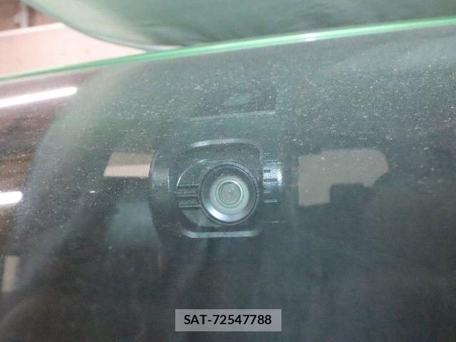 Toyota SIENTA 2017-01 7620100-14