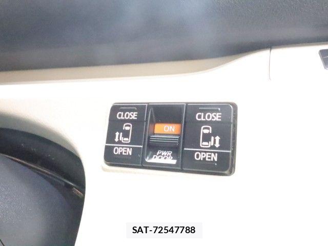 Toyota SIENTA 2017-01 7620100-22
