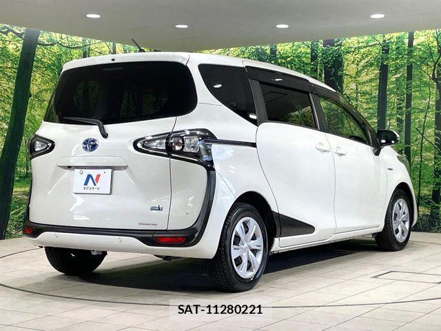 Toyota SIENTA 2019-04 7620076-16
