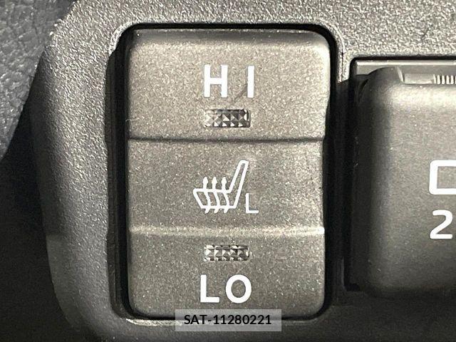 Toyota SIENTA 2019-04 7620076-6