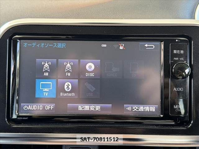 Toyota SIENTA 2015-09 7620106-23