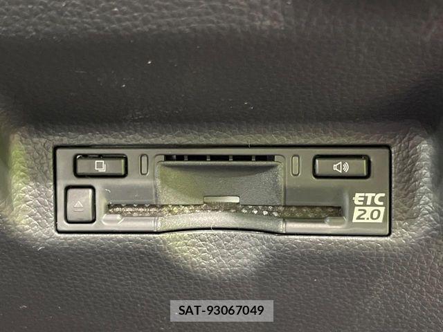 Toyota SIENTA 2026-05 7620043-6