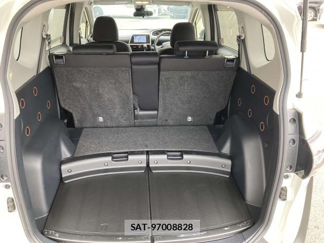 Toyota SIENTA 2021-10 7620067-22