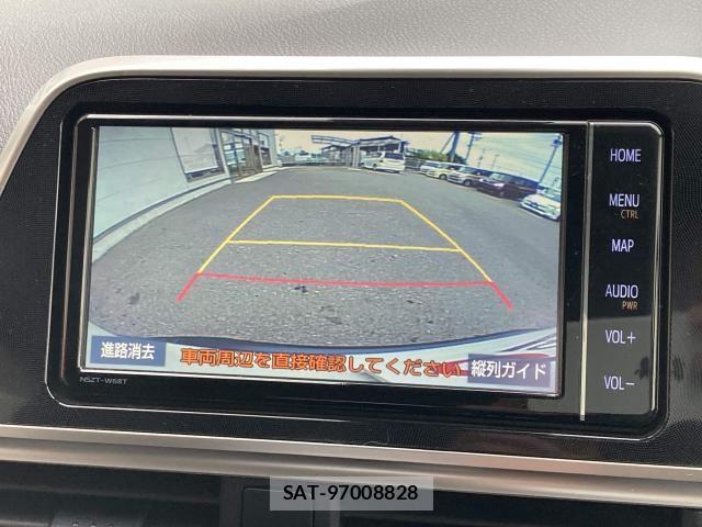 Toyota SIENTA 2021-10 7620067-27