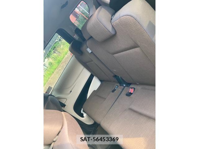Toyota SIENTA 2016-04 7620110-12