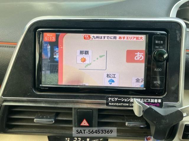 Toyota SIENTA 2016-04 7620110-17