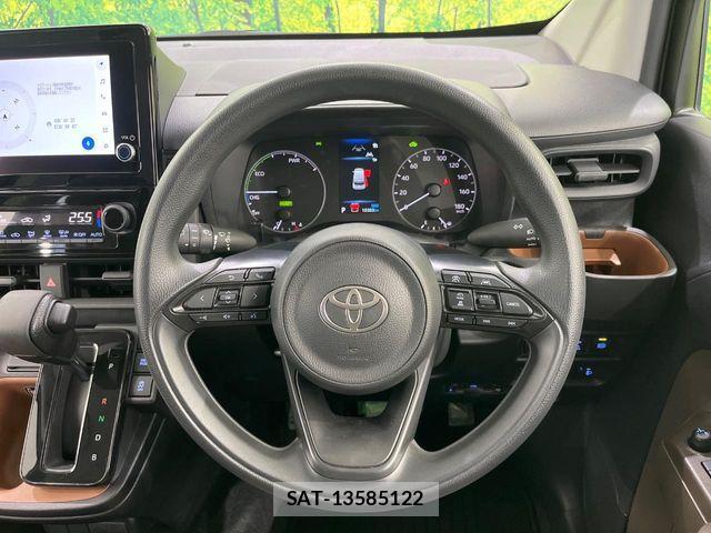 Toyota SIENTA 2025-03 7620049-11