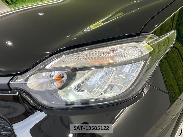 Toyota SIENTA 2025-03 7620049-12