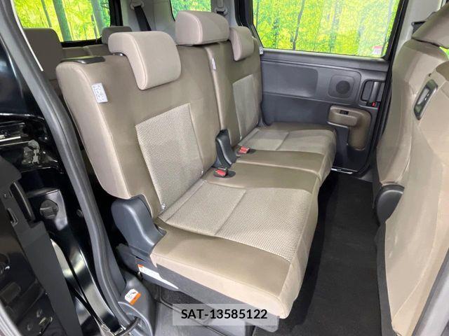 Toyota SIENTA 2025-03 7620049-8