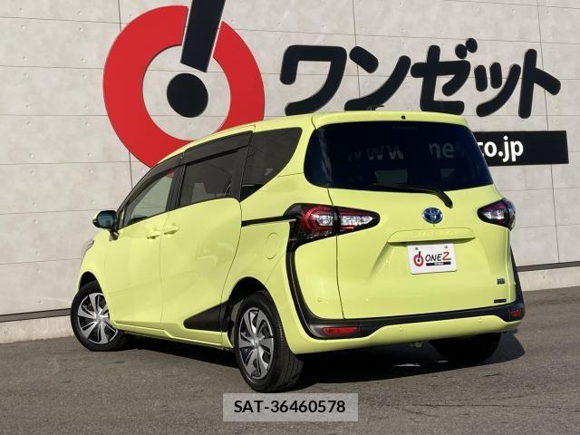 Toyota SIENTA 2021-05 7620064-15