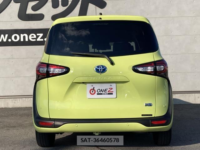 Toyota SIENTA 2021-05 7620064-18