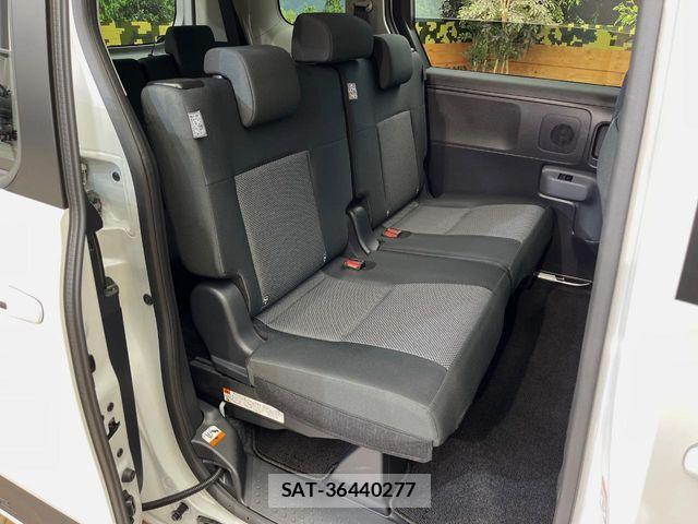Toyota SIENTA 2025-03 7728730-9