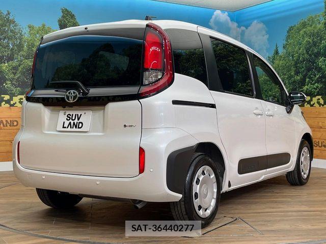 Toyota SIENTA 2025-03 7728730-17