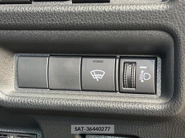 Toyota SIENTA 2025-03 7728730-4