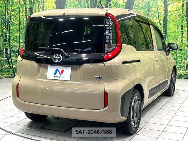 Toyota SIENTA 2024-01 7728742-16